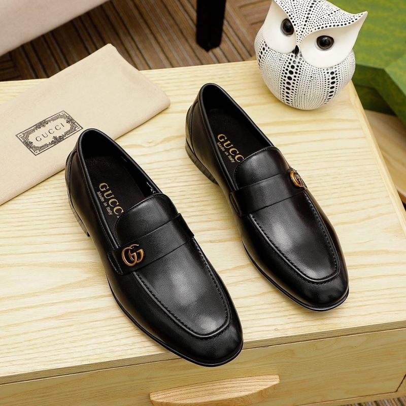 Gucci Leather Shoes